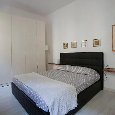Guest house Il Nido Sull'oltrarno Camera Con Bagno Privato Florence